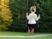 在线心理咨询：孩子患有抑郁症，身为家长的我们该怎么办？